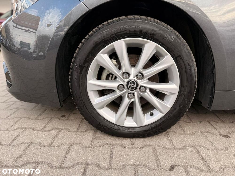 Toyota Corolla 1.8 Hybrid Comfort - 16