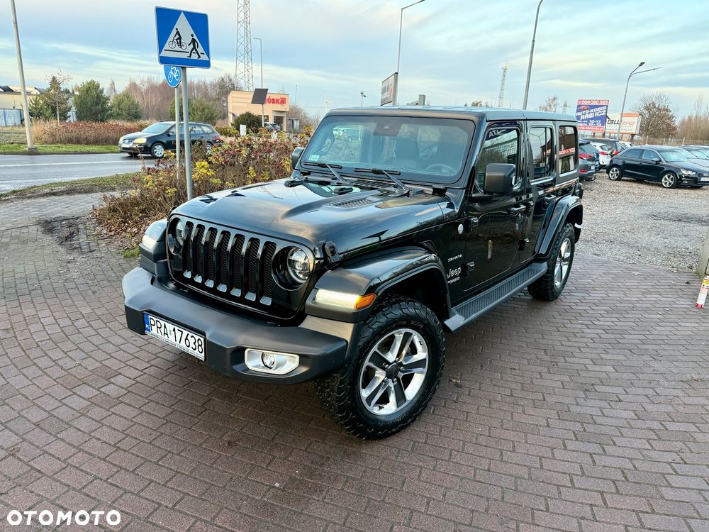 Jeep Wrangler Unlimited GME 2.0 Turbo Sahara - 1