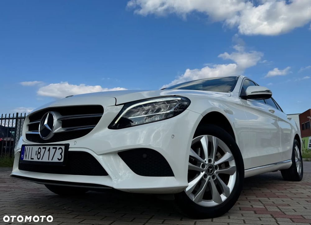 Mercedes-Benz Klasa C 200 4MATIC 9G-TRONIC - 3