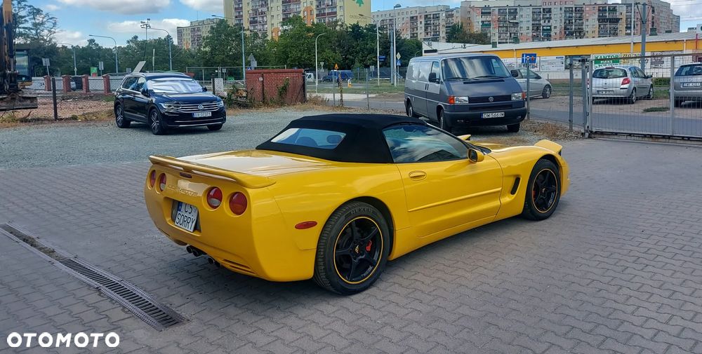 Chevrolet Corvette Convertible 5.7 - 10