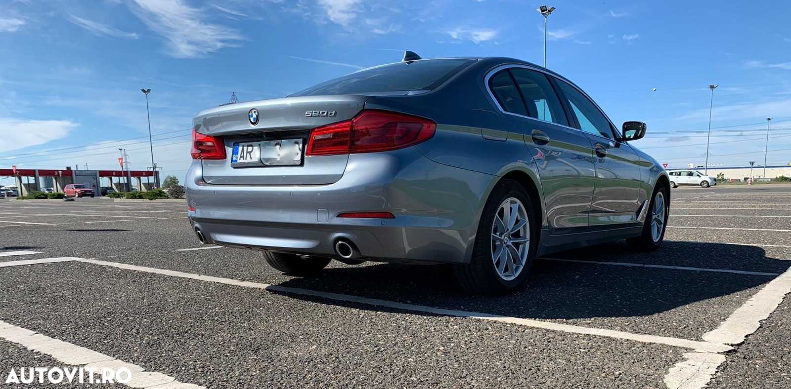 BMW Seria 5 520d - 4