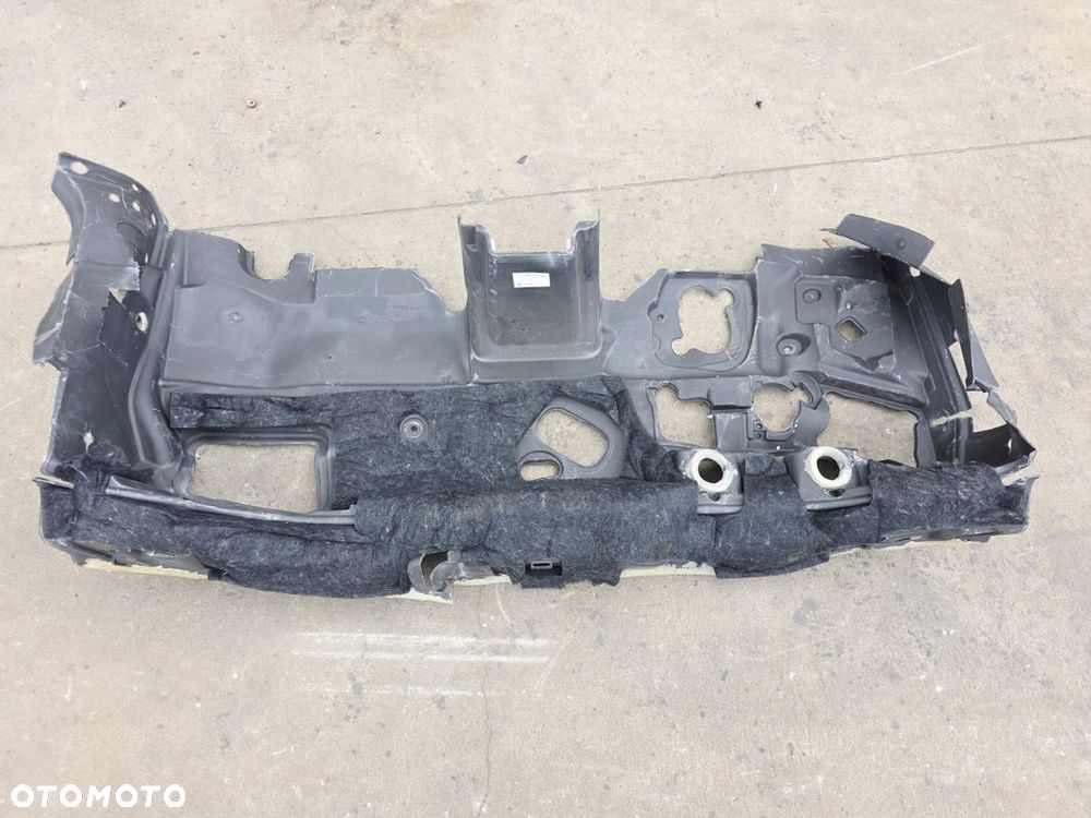 WYGŁUSZENIE ŚCIANY GRODZIOWEJ AUDI Q5 FY 80B863947D - 2