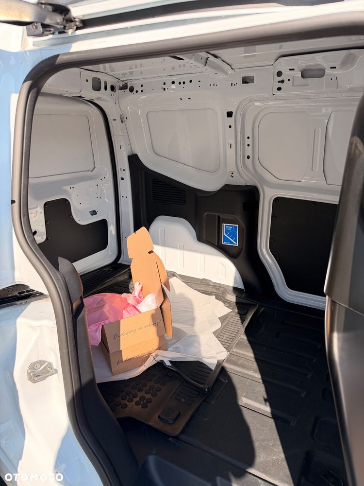 Ford Transit Courier Trend - 21