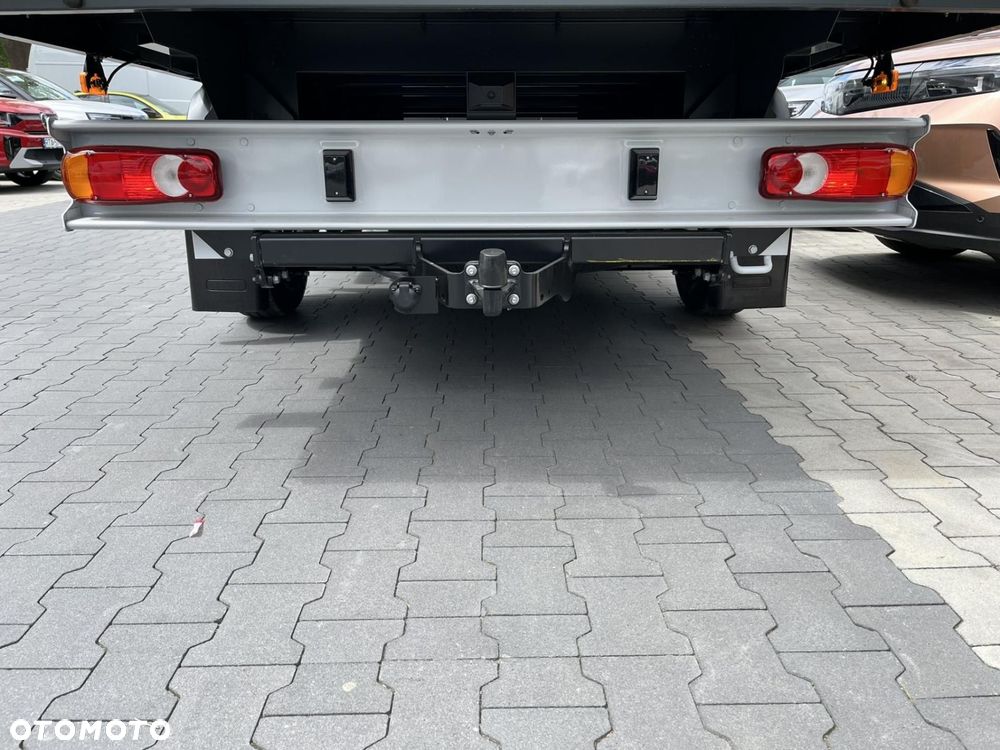 Opel Movano - 12