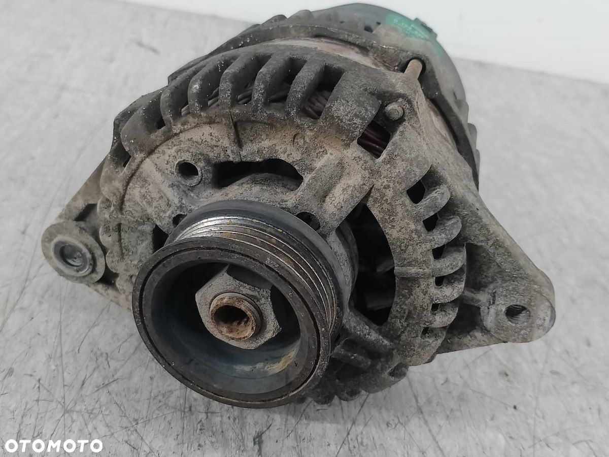 ALTERNATOR HYUNDAI GETZ 37300-02570   0124220008 1.1 12V - 5