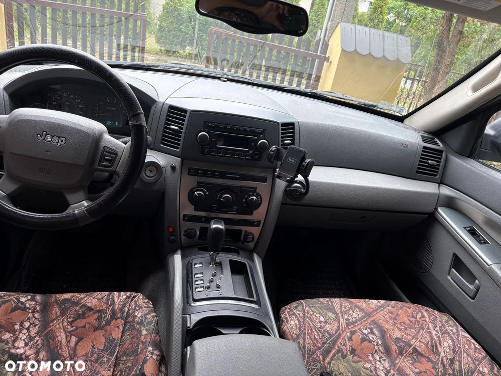 Jeep Grand Cherokee - 7