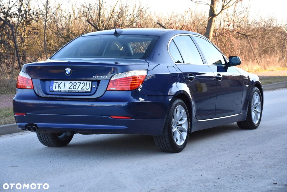 BMW Seria 5 523i Edition Exclusive - 10