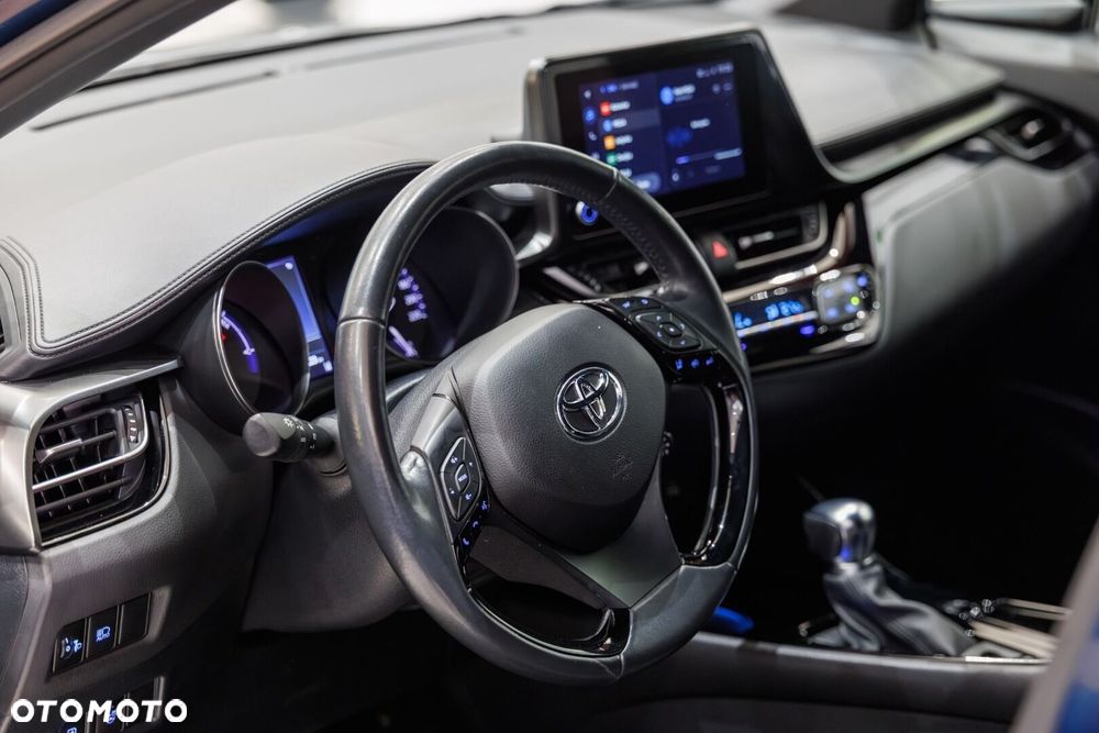 Toyota C-HR - 36