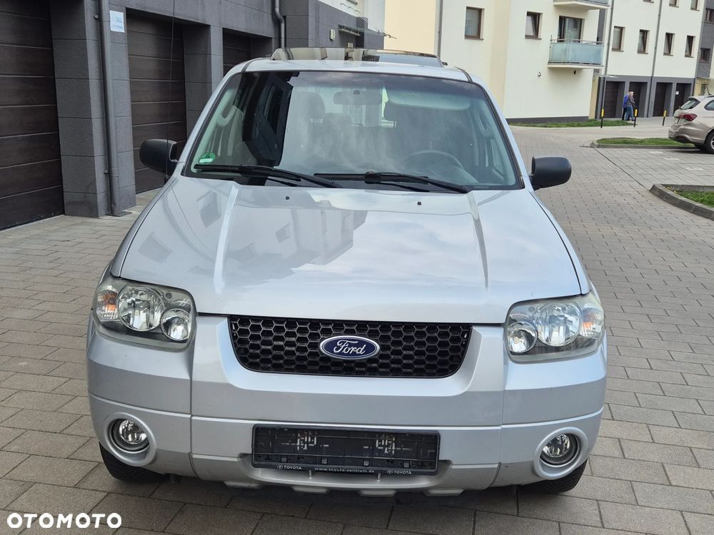 Ford Maverick 3.0 V6 Limited - 2