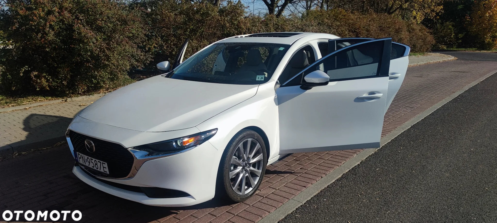 Mazda 3 - 10
