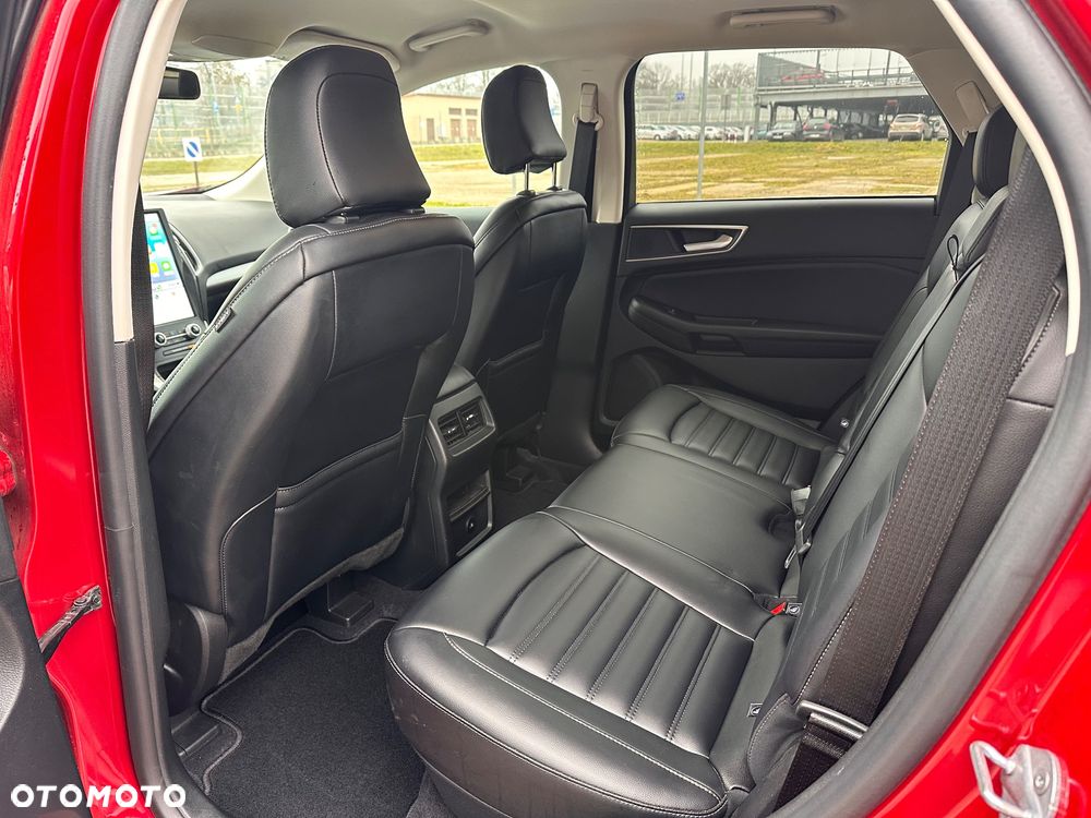 Ford Edge - 11