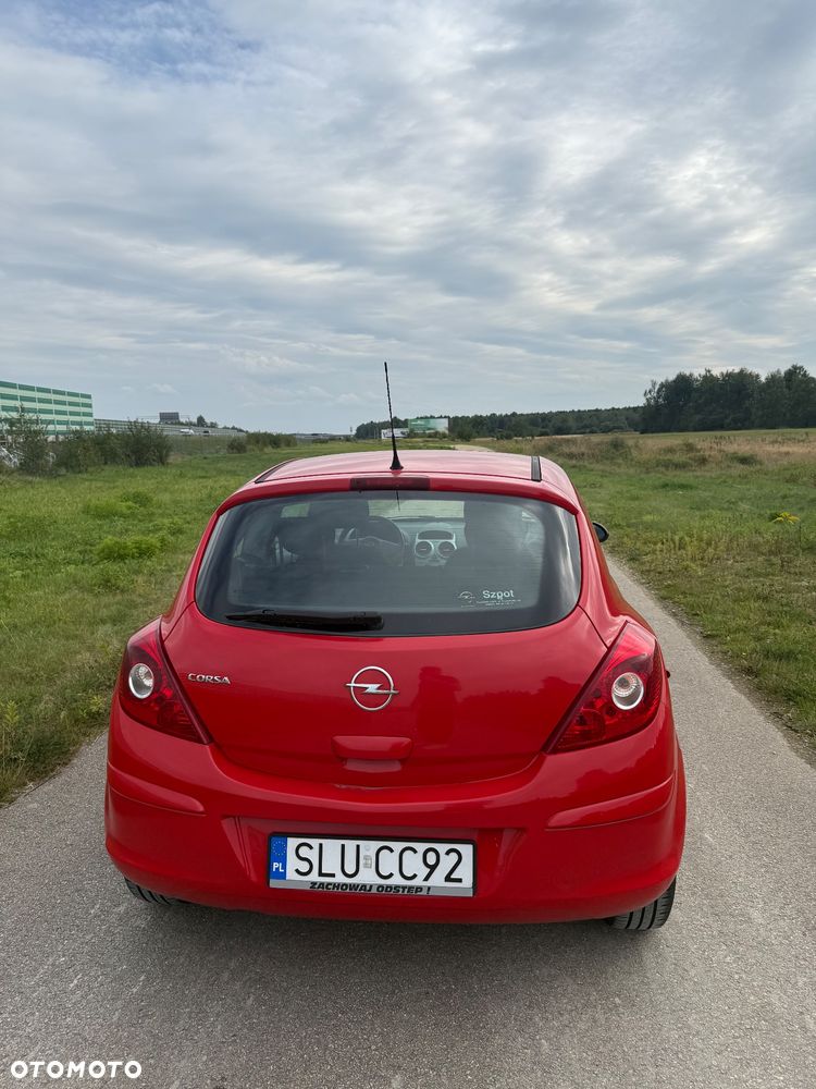 Opel Corsa 1.4 16V Cosmo - 5
