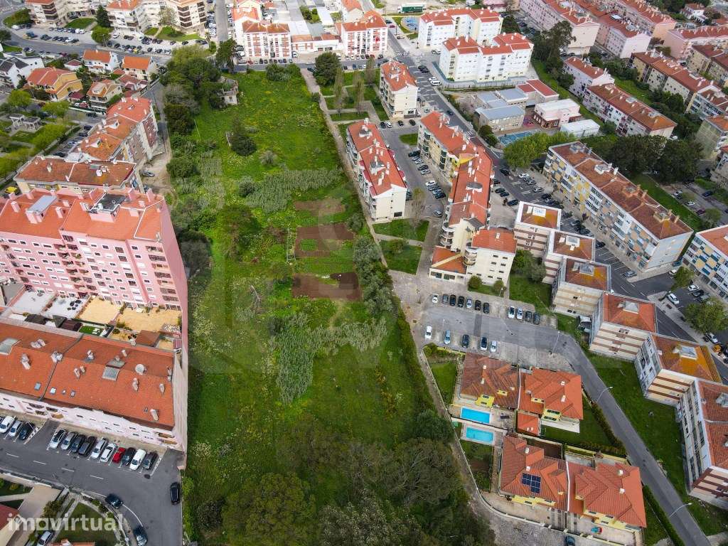 Terreno com Projeto Aprovado de Loteamento pela CMS para 8 Prédios,... - Grande imagem: 3/9