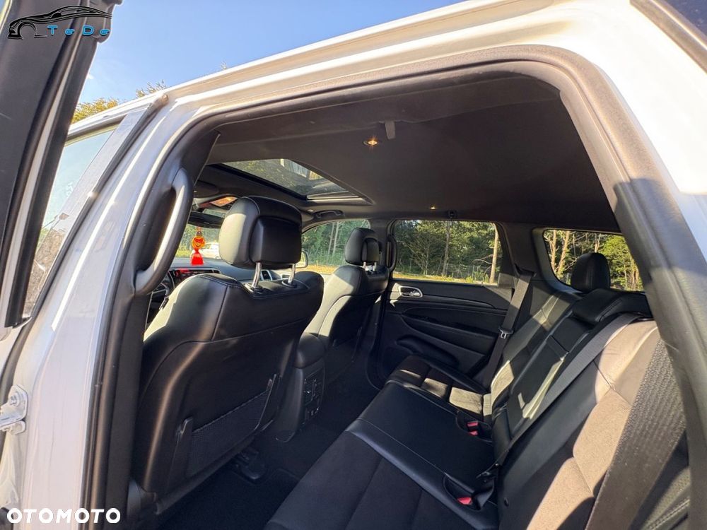 Jeep Grand Cherokee 3.6 V6 Overland - 29