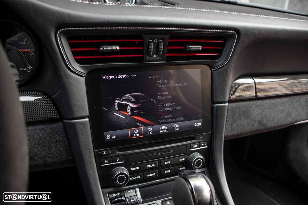 Porsche 911 (991) Carrera GTS PDK - 27