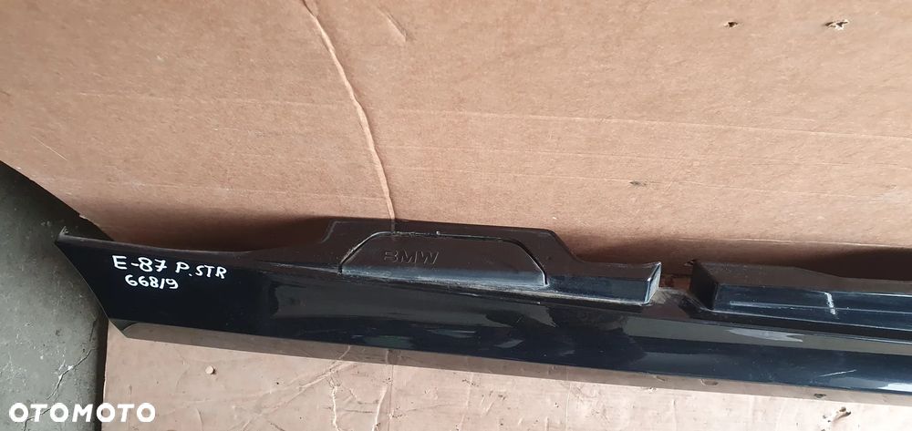 Listwa progowa prawa BMW I E87 668/9 7184354 - 4