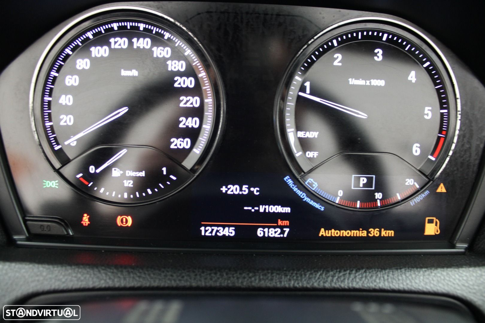 BMW 218 d Cabrio Advantage Auto - 27