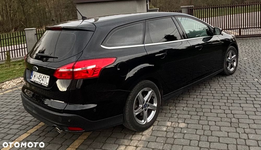 Ford Focus 1.5 EcoBoost Titanium - 5