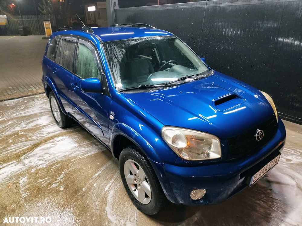 Toyota RAV4 D-4D 4x4 Sol - 5