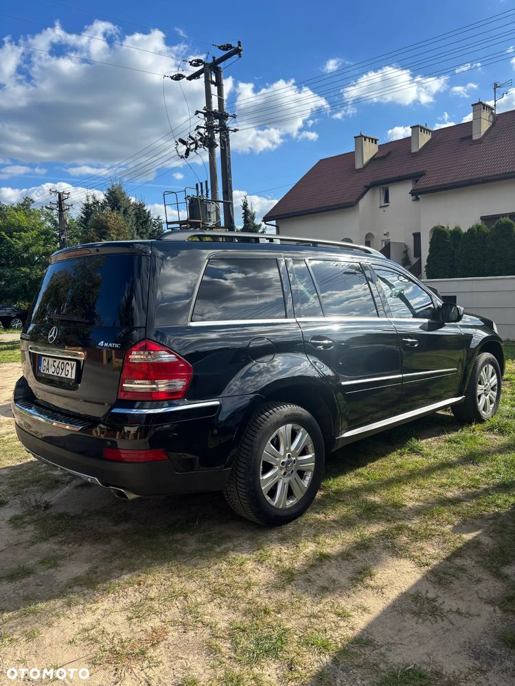 Mercedes-Benz GL 420 CDI DPF 4Matic 7G-TRONIC - 4