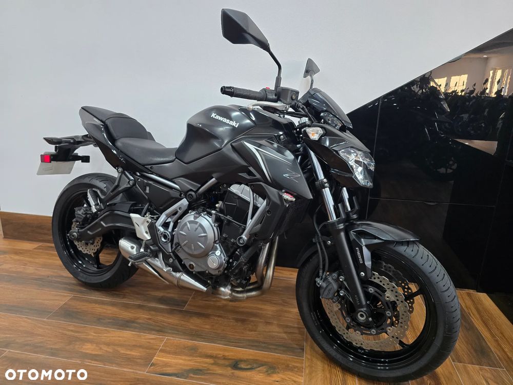 Kawasaki Z 650 - 7