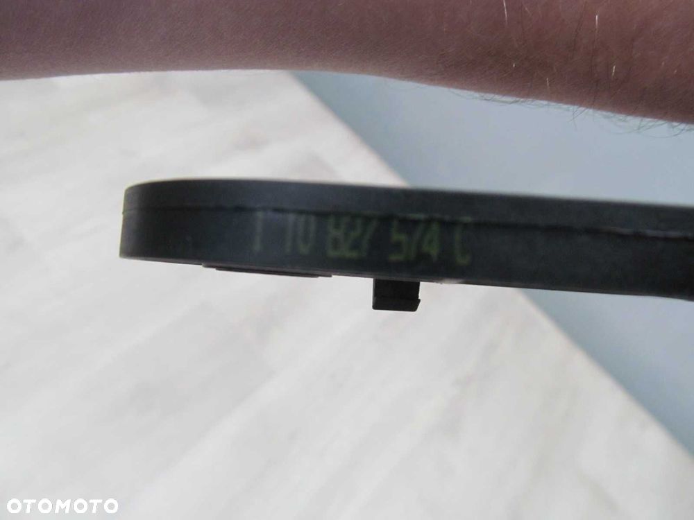 VW TOURAN I 03-10 BLENDA KLAPY TYL 1T0827574C - 4