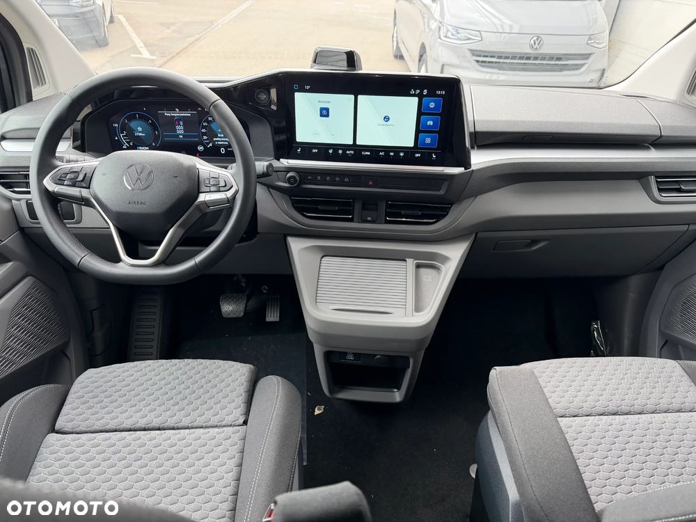 Volkswagen Caravelle - 12