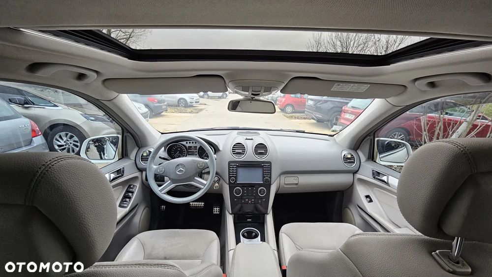 Mercedes-Benz ML 300 CDI BlueEff 4-Matic - 22