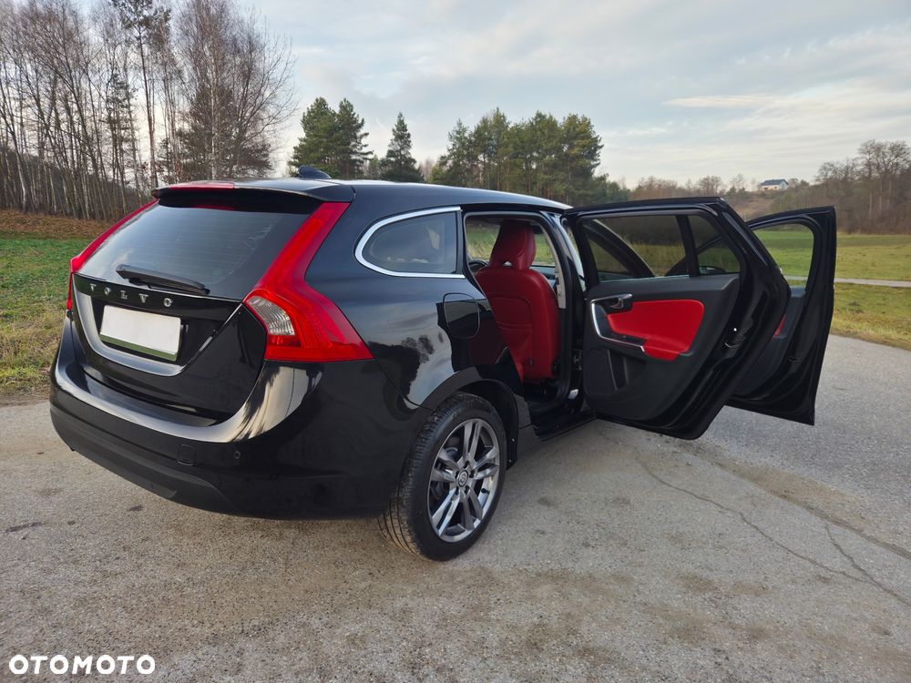 Volvo V60 D3 Geartronic Momentum - 18