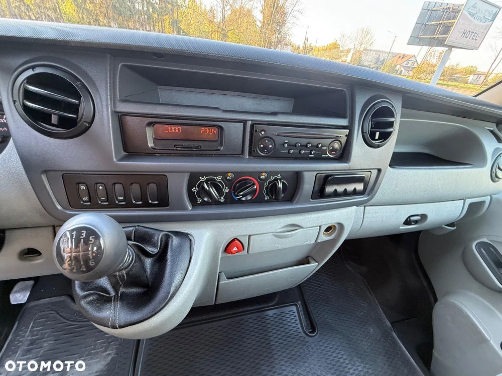 Renault Master - 17