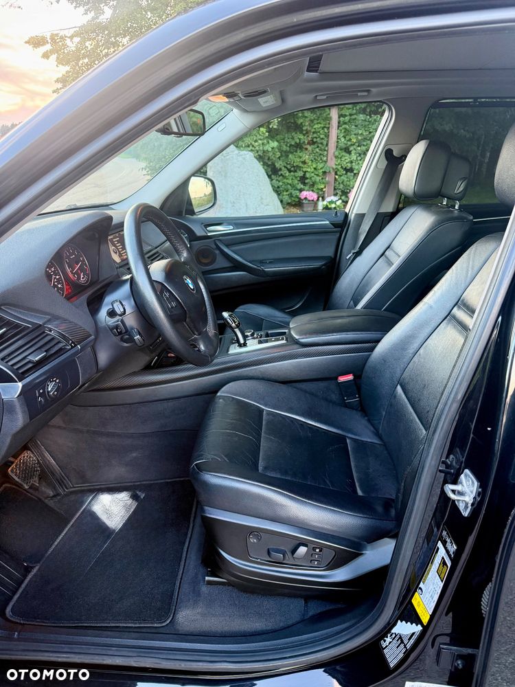 BMW X5 xDrive35i Edition Exclusive - 9