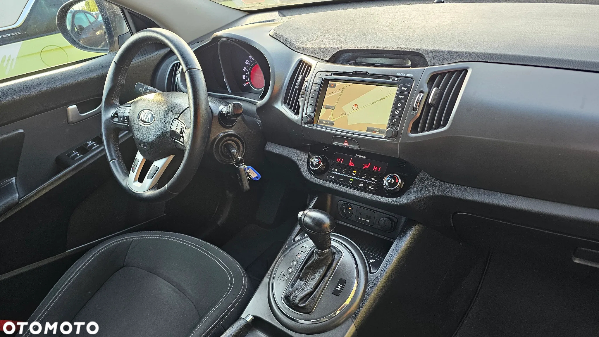 Kia Sportage 2.0 CRDI 4WD Automatik Dream-Team Edition - 13