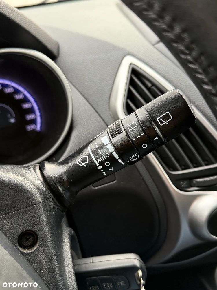 Hyundai ix35 1.7 CRDi 2WD blue Comfort - 37