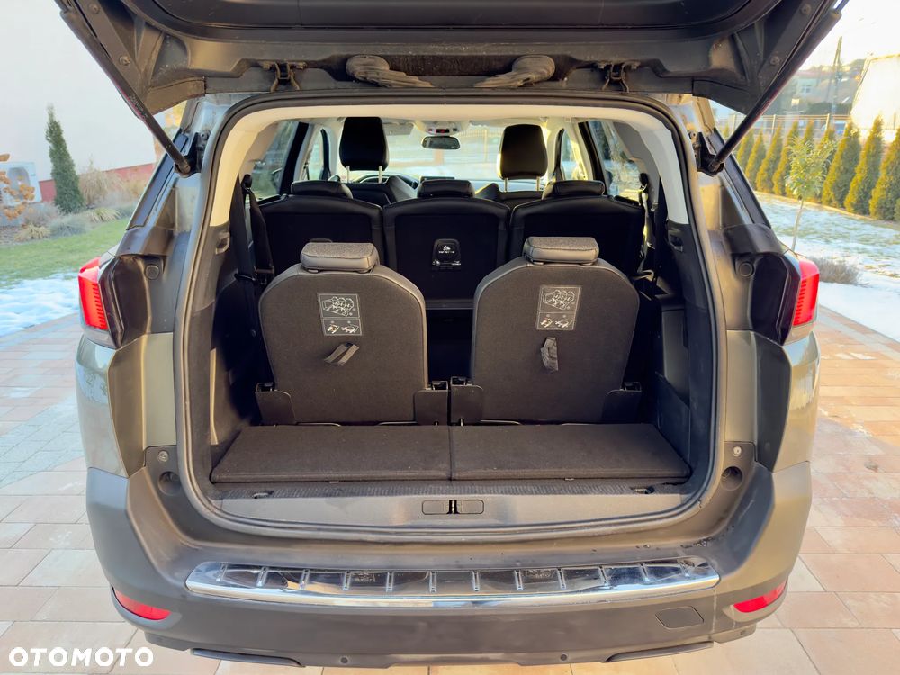 Peugeot 5008 BlueHDi 120 Allure - 19