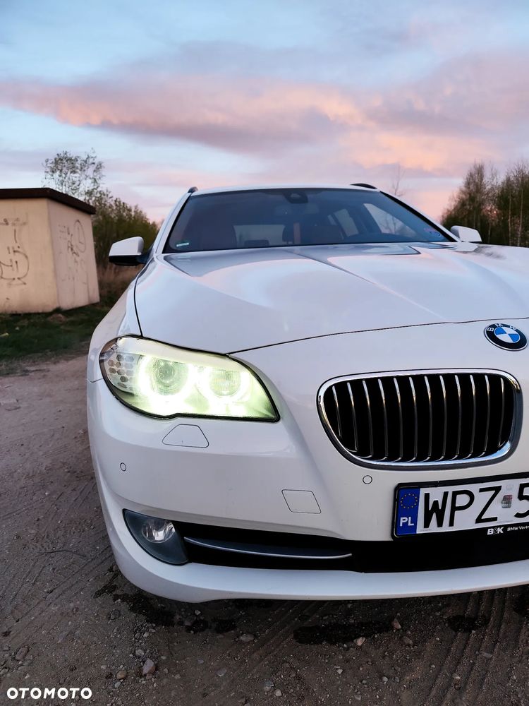 BMW Seria 5 520d - 11