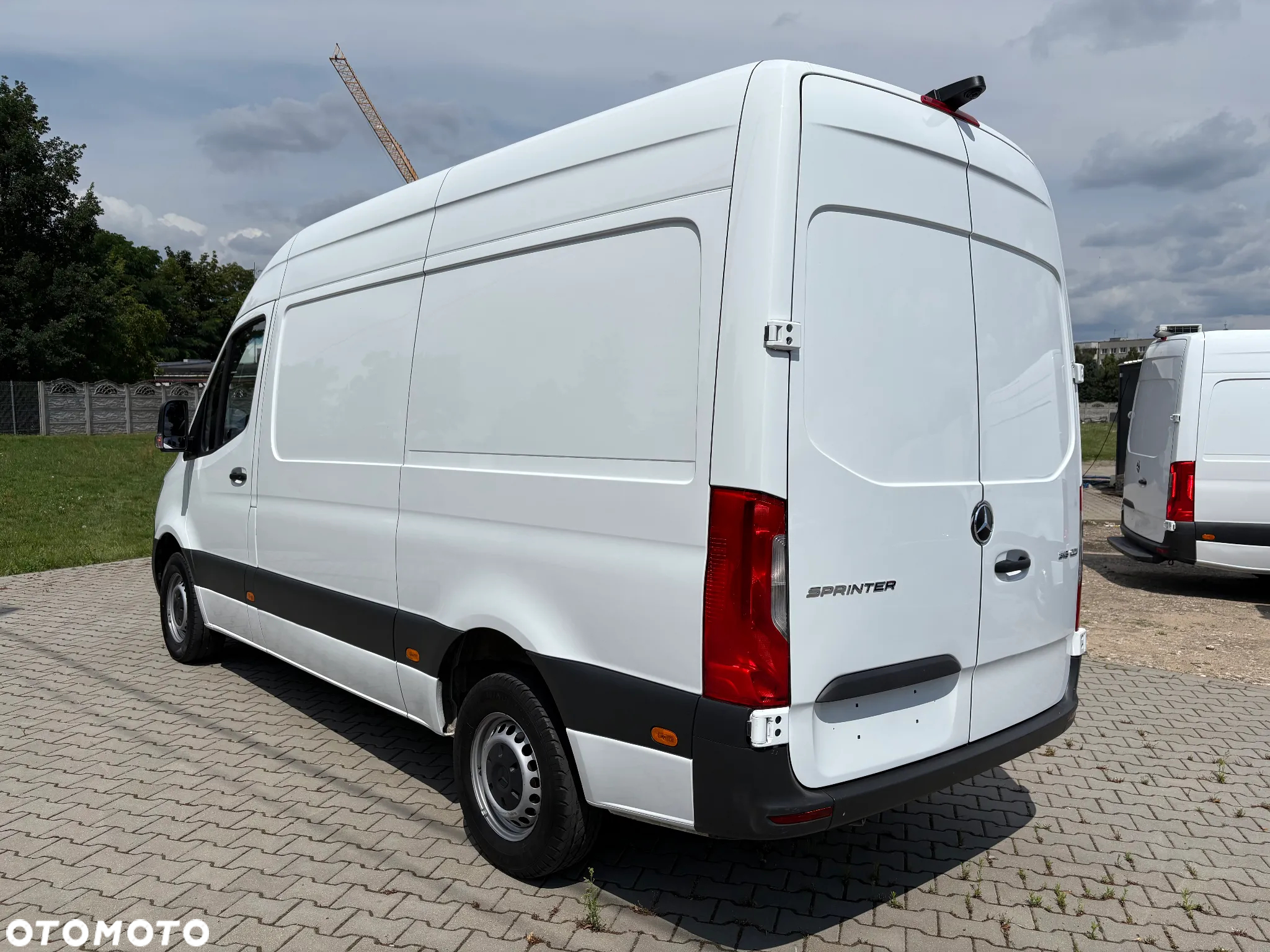 Mercedes-Benz Sprinter 315 317 - 3