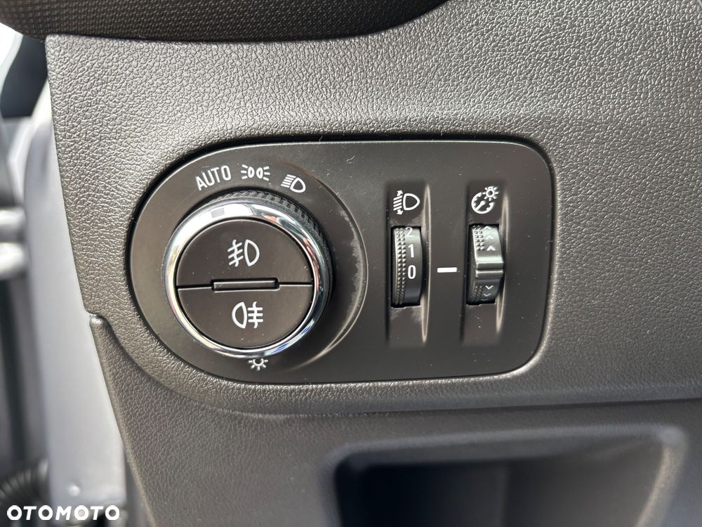 Opel Crossland 1.2 T GS Line Plus Pack - 36