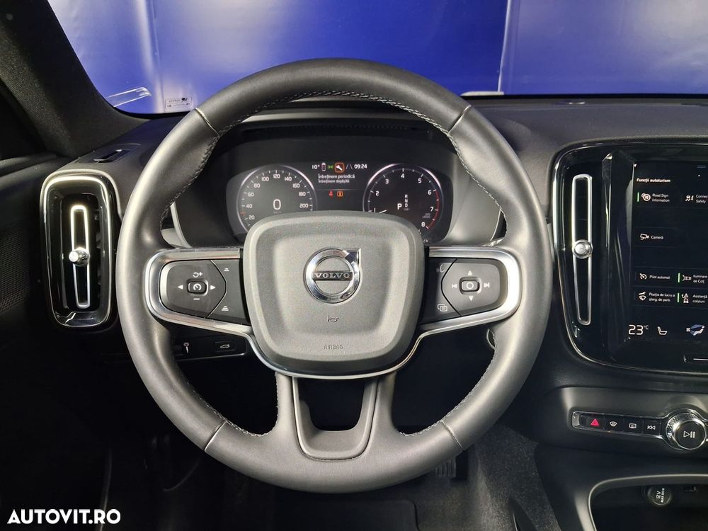Volvo XC 40 - 12
