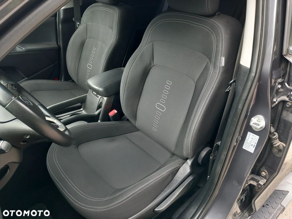 Kia Sportage 2,0 CRDI 2WD Vision - 17