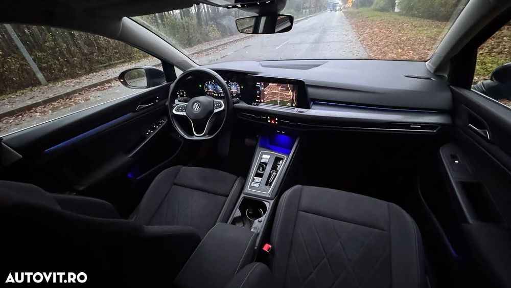 Volkswagen Golf 1.4 eHybrid Style - 33