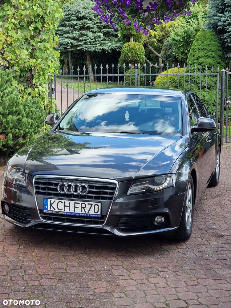 Audi A4 Limousine - 6