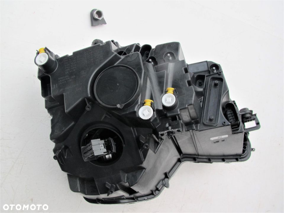 SKODA KAROQ 2018 2019 2020 reflektor FULL LED OE - 6