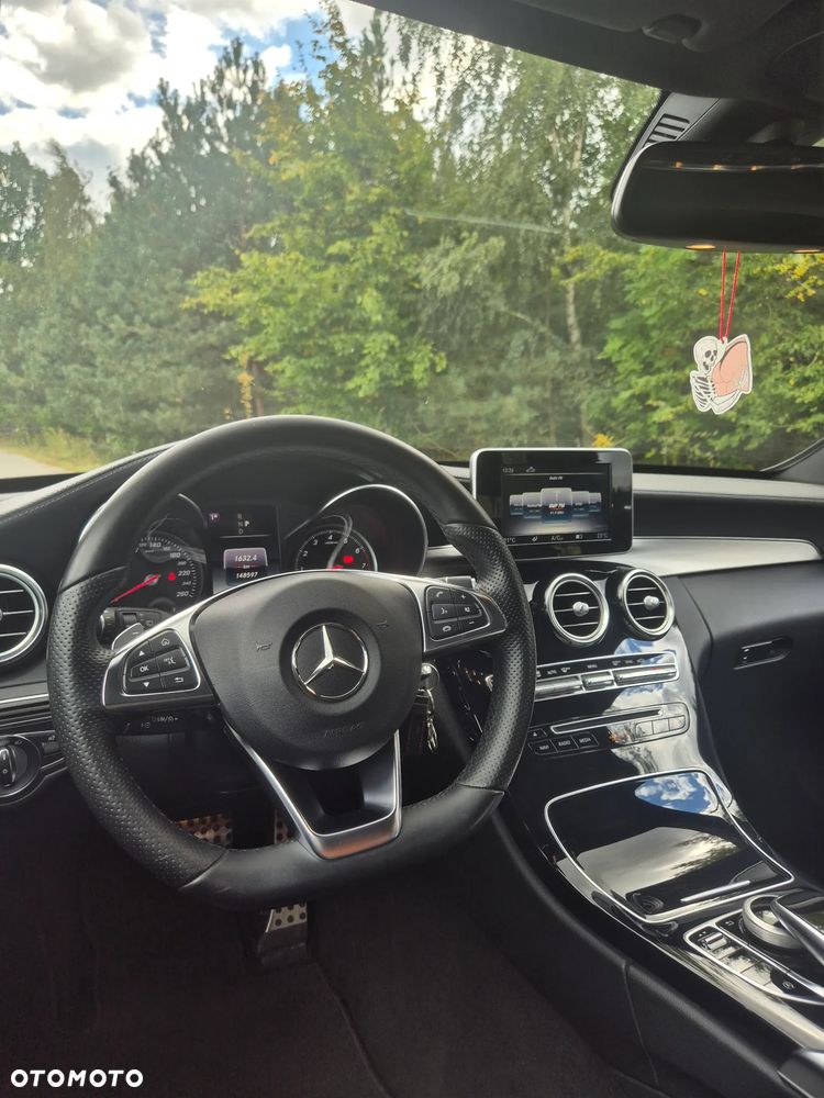 Mercedes-Benz Klasa C 200 4-Matic 9G-TRONIC - 24