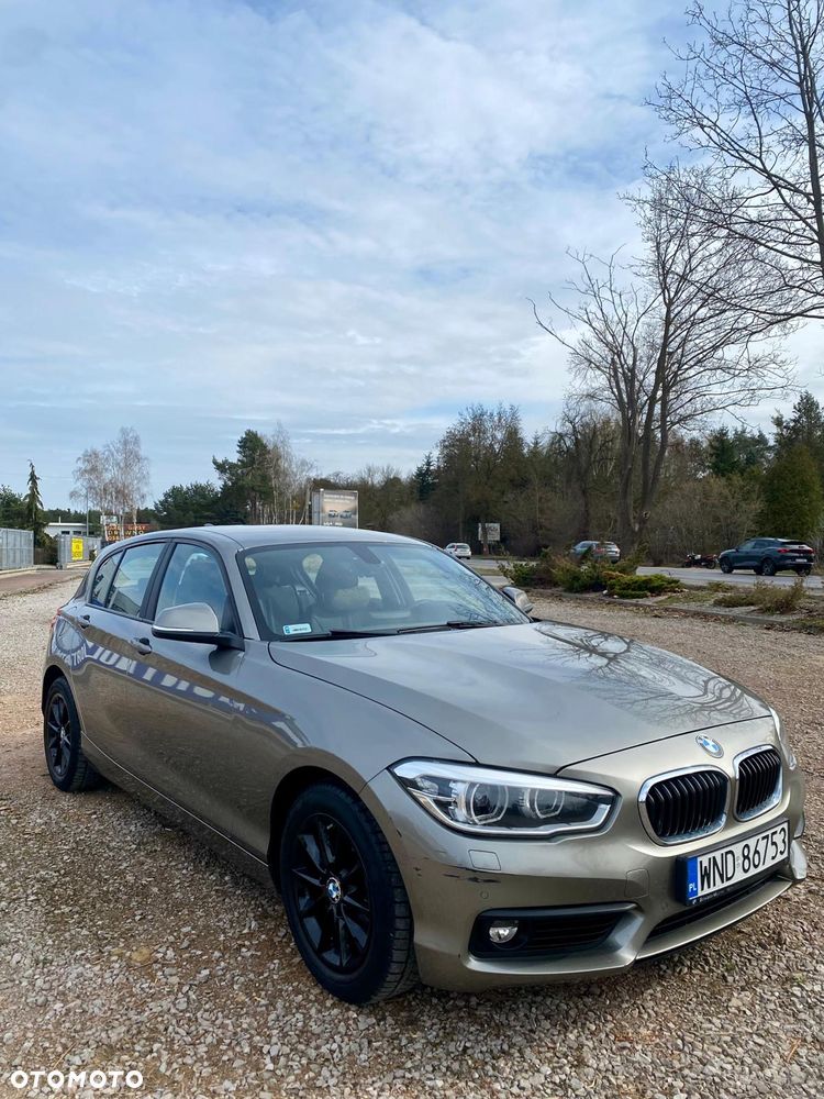 BMW Seria 1 118i Sport Line - 2