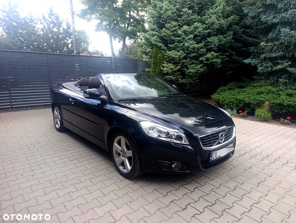 Volvo C70 D4 Momentum - 3