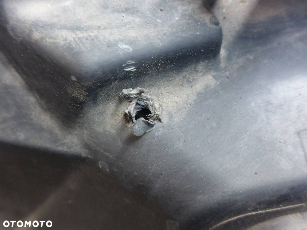 LAMPA PRAWY PRZÓD SKODA SUPERB I EU EUROPA HELLA - 5