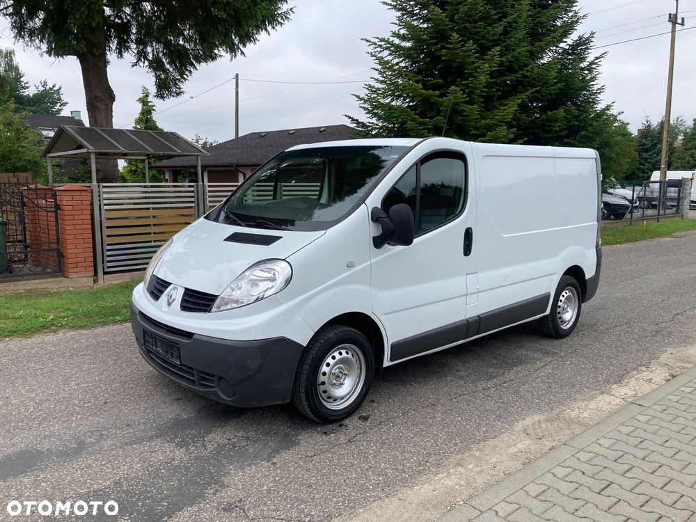Renault Trafic - 1