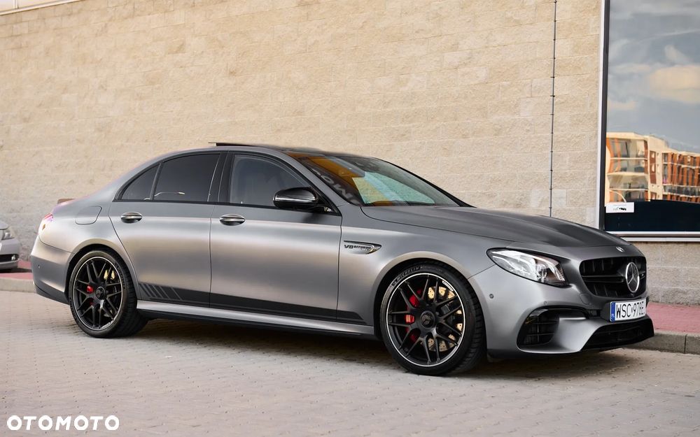 Mercedes-Benz Klasa E AMG 63 S 4Matic AMG Speedshift 9G-MCT Edition 1 - 9