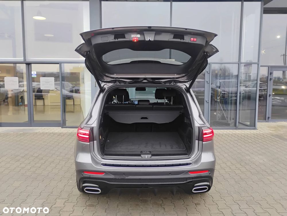 Mercedes-Benz GLB 200 mHEV AMG Line 7G-DCT - 13