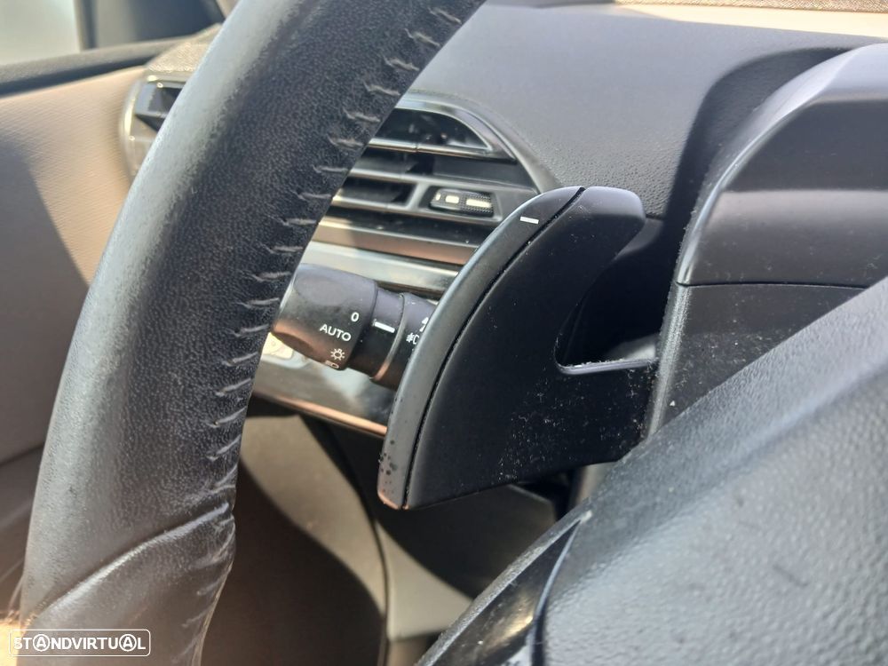 Citroën C4 Grand Picasso 1.6 e-HDi Intensive ETG6 J17 - 20
